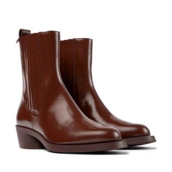 Camper Shoes - Camper Bonnie Maroon Leather Boots for Women size 6